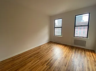 1728 Second Avenue, #4B