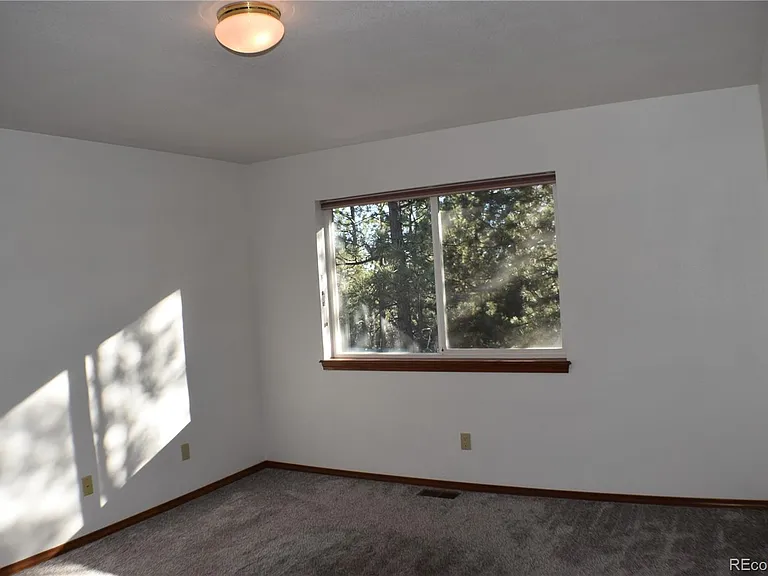 14540 Rosholt Loop — Photo 39
