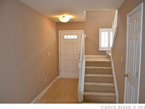 4th image of 11416 Glaetzer Ln
