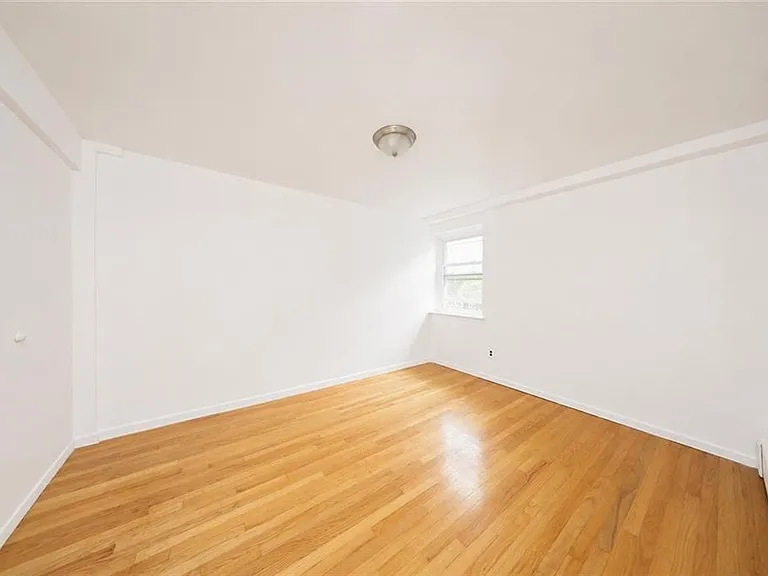 96 Longview Rd — Photo 18