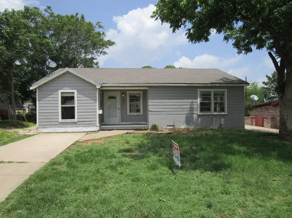 1403 E 13th St, Sweetwater, TX 79556