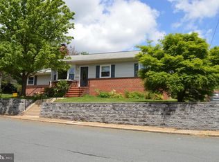 1102 McHenry Dr, Glen Burnie, MD 21061