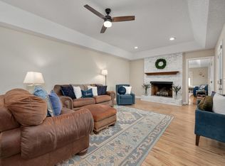 1926 James Dr, Murfreesboro, TN 37129