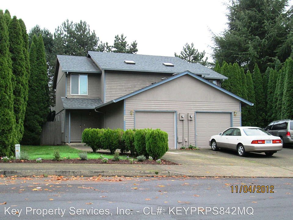 1st image of 623 SE 132nd Ave