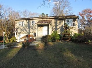 9 Pin Oak Ct, Turnersville, NJ 08012