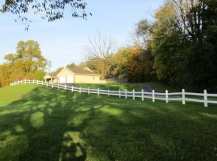 8086 N Roanoke Rd, Roanoke, IN 46783