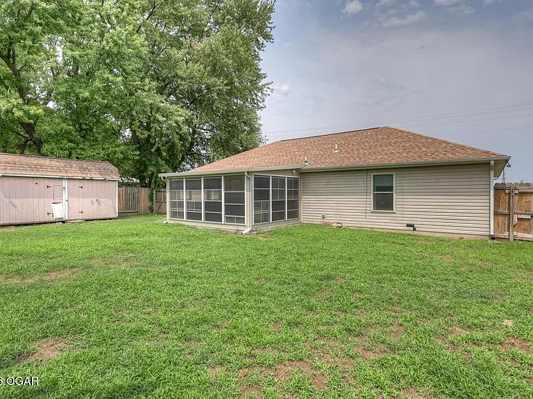 838 E Cottonwood St — Photo 18