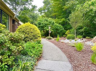 875 Heritage Vlg #A, Southbury, CT 06488