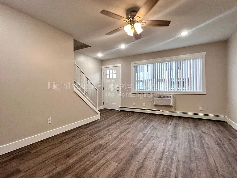 2875 Taft Ave SW #8 — Photo 11