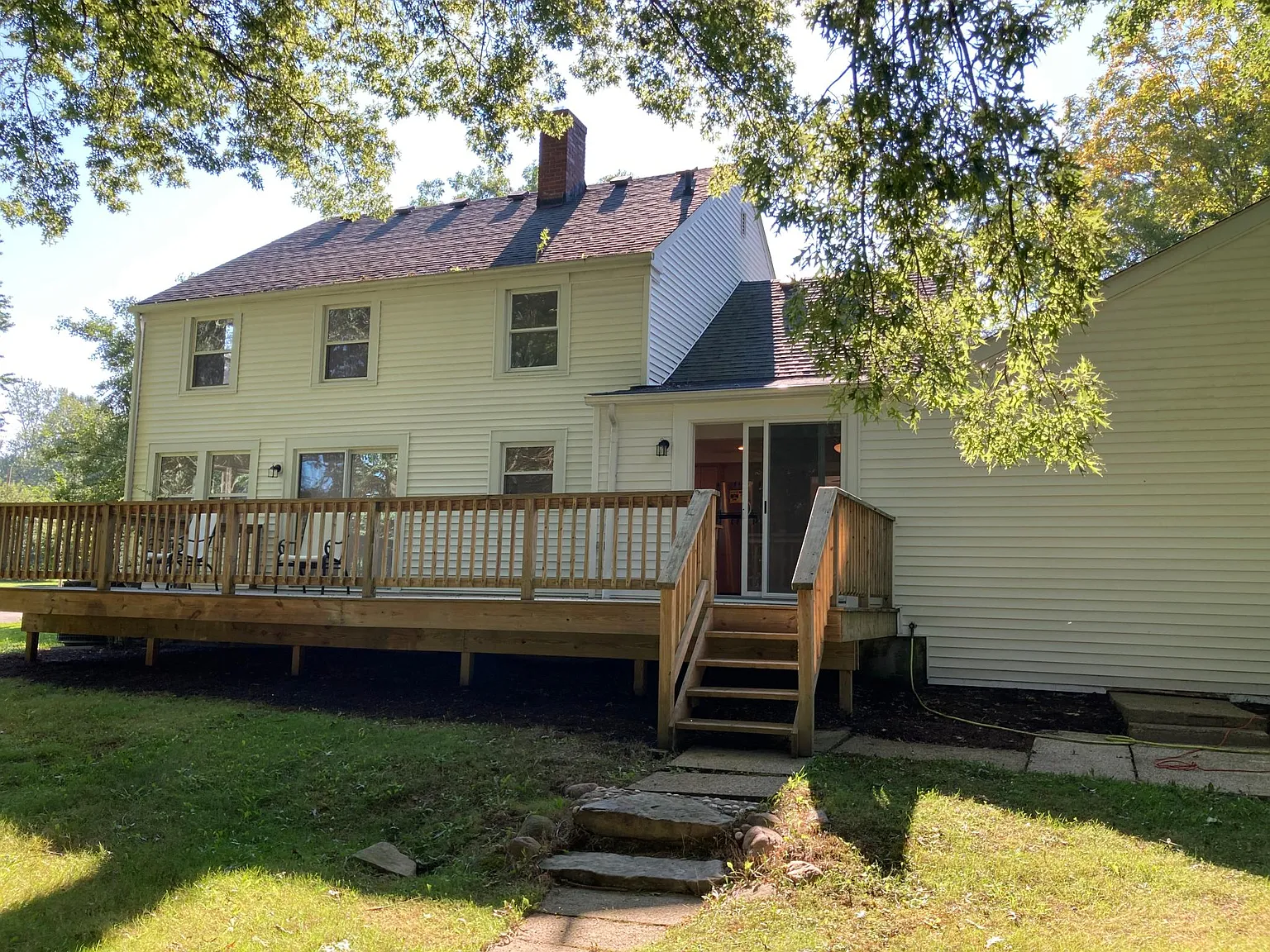 4 bed, 2172 sqft, $3,000 — Photo 1