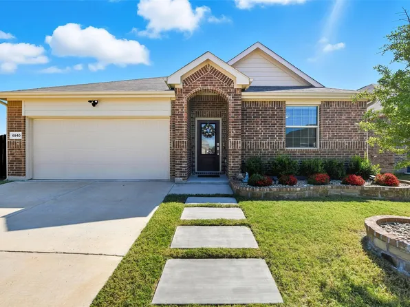 6940 Waterloo Ln, Fort Worth, TX 76179