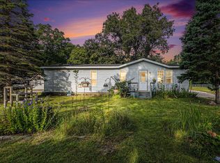 115 N Mill Iron Rd, Muskegon, MI 49442