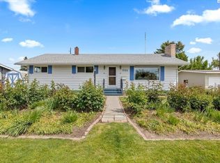 701 W Concord Ave, Grandview, WA