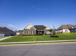 616 Charleston Mills Dr, Midland City, AL 36350