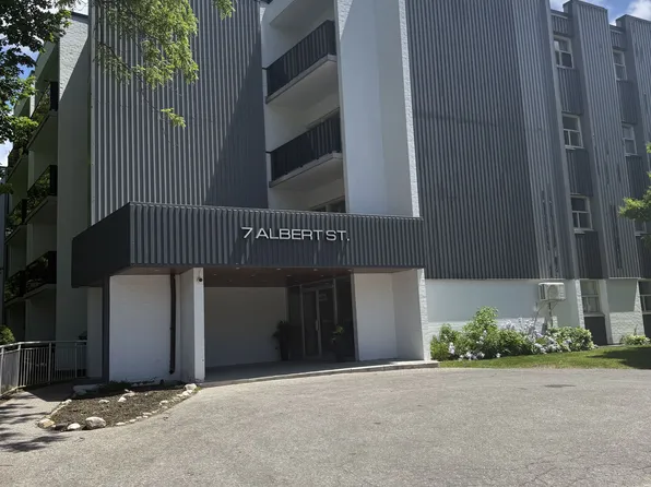 7 Albert St, Whitchurch Stouffville, ON