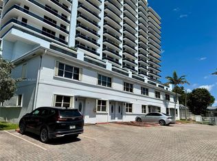 7801 Hispanola Ave APT 3, North Bay Village, FL 33141
