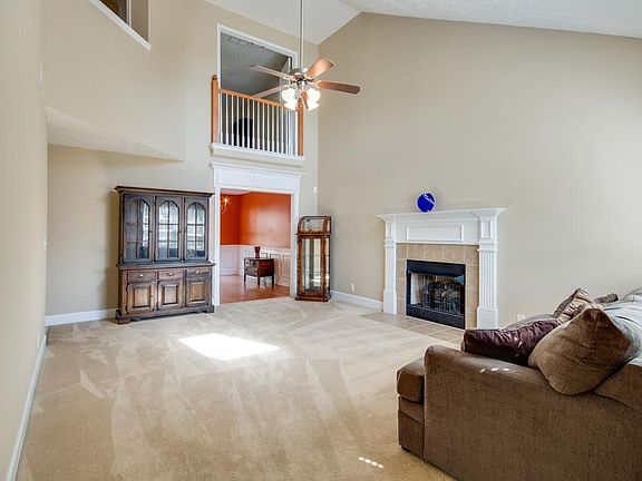 5th image of 3327 Diamond Ct