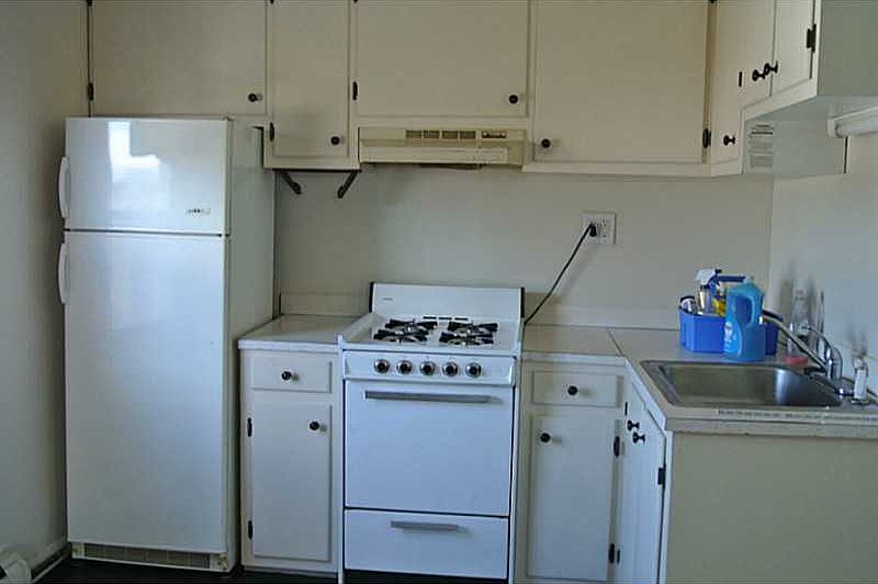 1st image of 13 Dickinson Ave #3