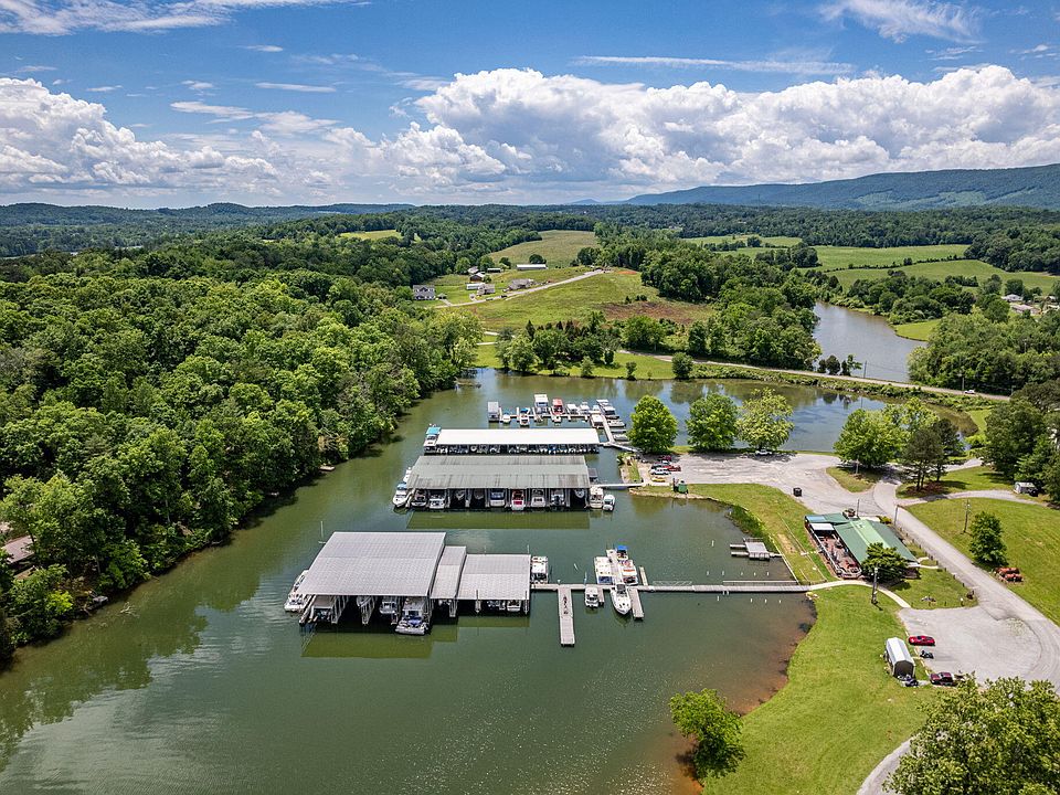 1st image of 185 Waters Edge Dr