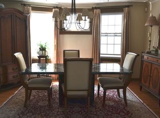8540 113th St, Richmond Hill, NY 11418