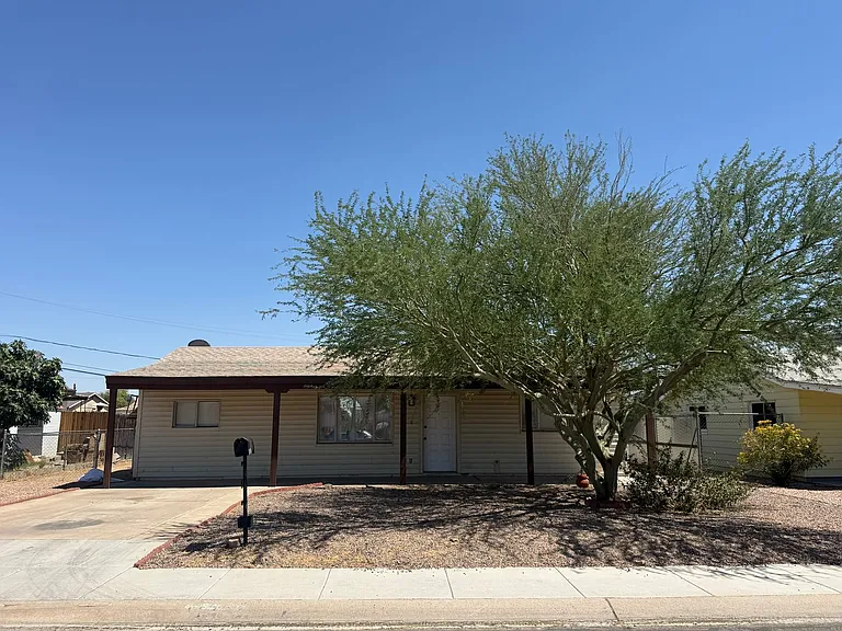 11327 W Kansas Ave — Photo 5