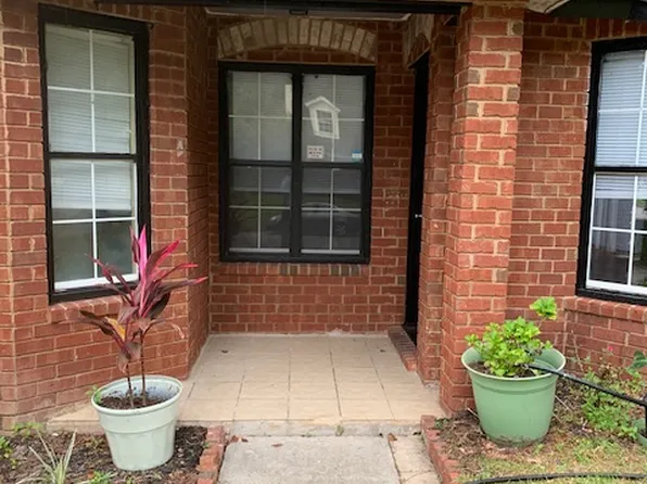 10 Daveitta Dr, Savannah, GA 31419