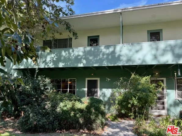 5390 Village Grn, Los Angeles, CA 90016