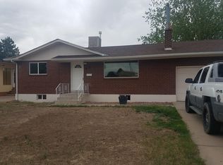 80 Radcliff Ln, Pueblo, CO 81005