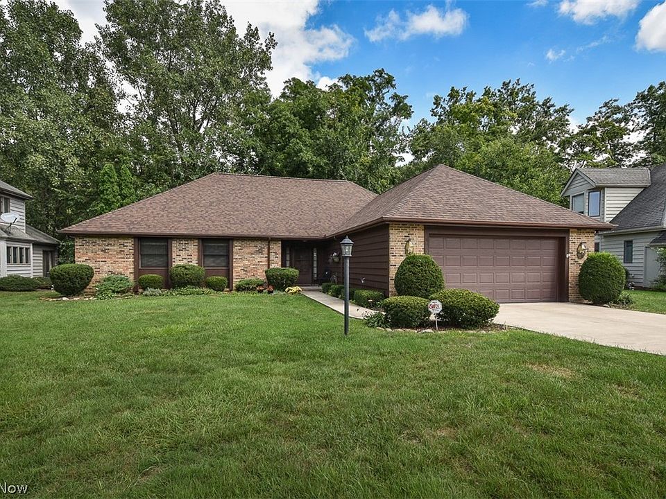 1039 Brook Ln, Rocky River, OH 44116 Zillow