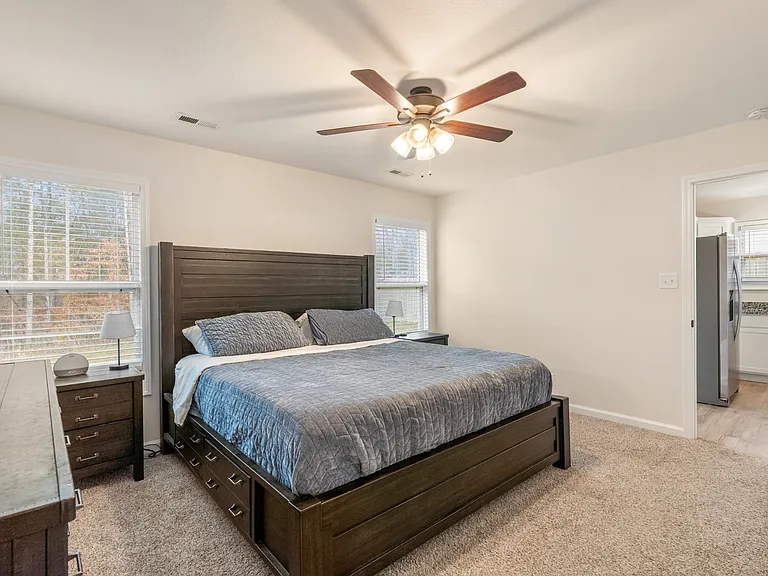 412 Hillside Dr — Photo 14