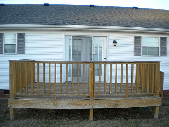 4th image of 80 Hannah Brooke Cir