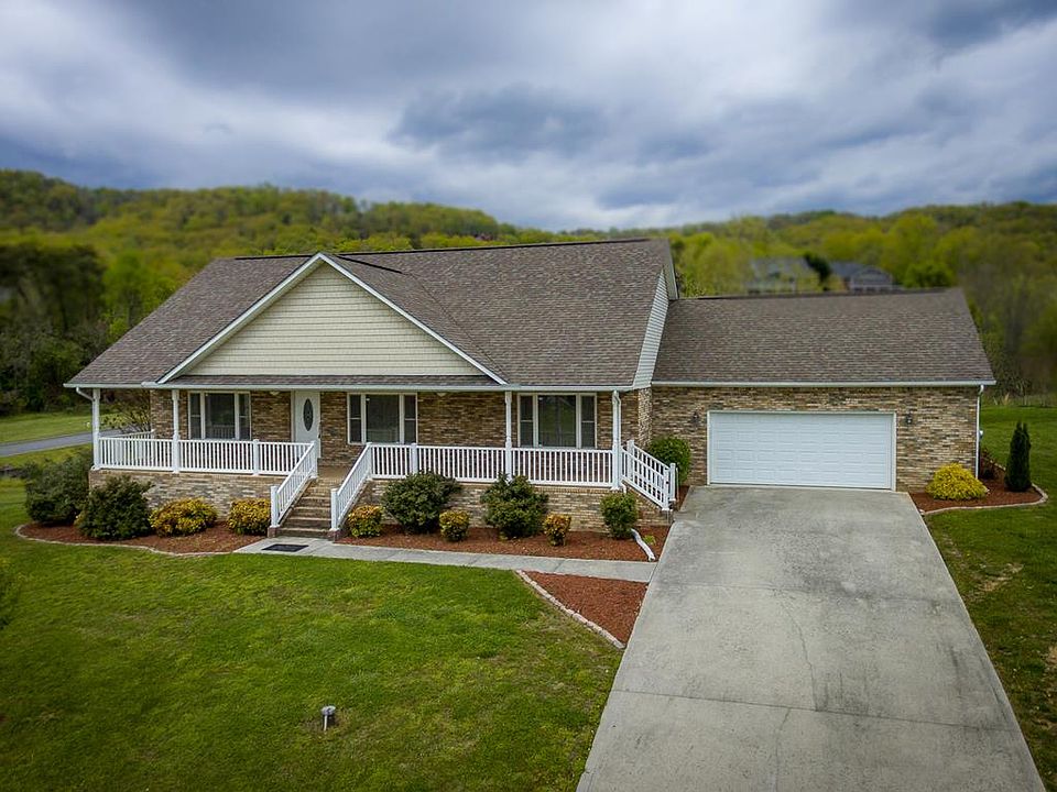 1st image of 1105 Legacy Bay Dr