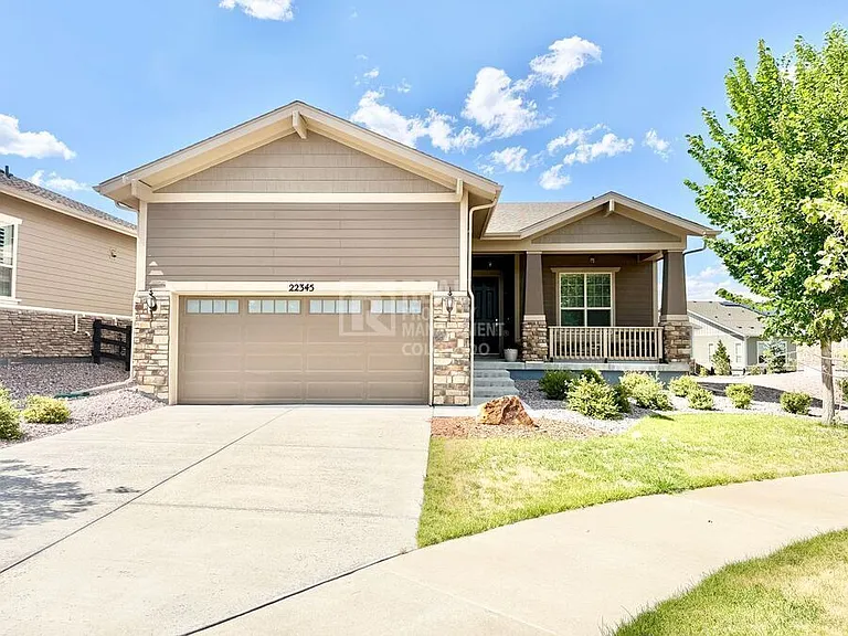 22345 E Bailey Pl — Photo 2