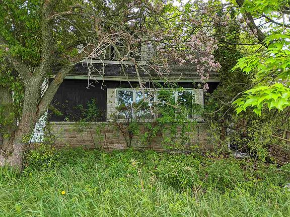 4th image of 4104 Shorey Ave