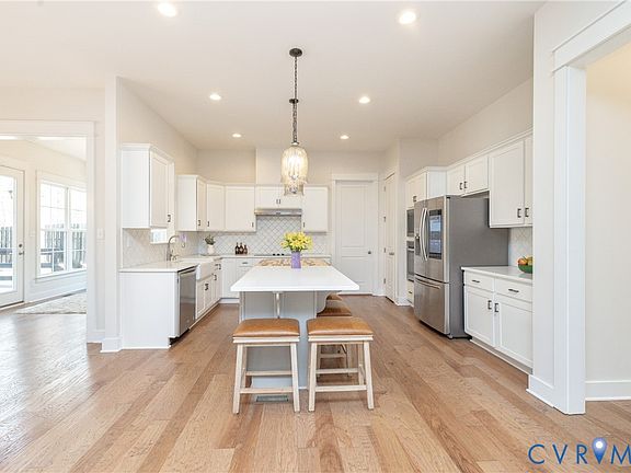 5th image of 19620 Ahern Rd