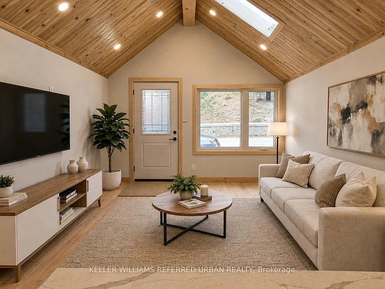 45 Donald Ave — Photo 6