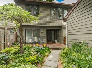 72 Giggleswick Way, Edison, NJ 08820