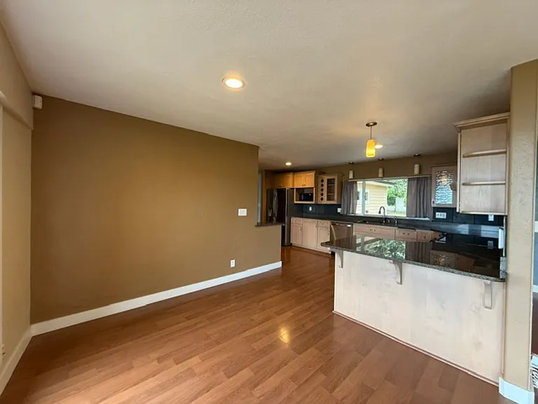 91251 Cape Arago Hwy — Photo 11