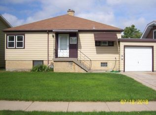 204 S Reynolds Ave, North Platte, NE 69101