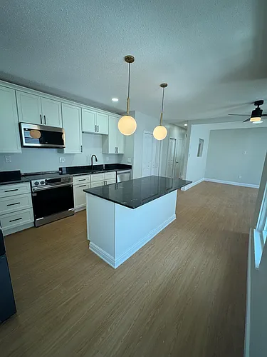 21 Everett Ave #2 Photo 1