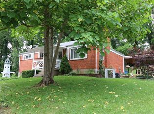 6932 Taylor Rd, Cincinnati, OH 45248