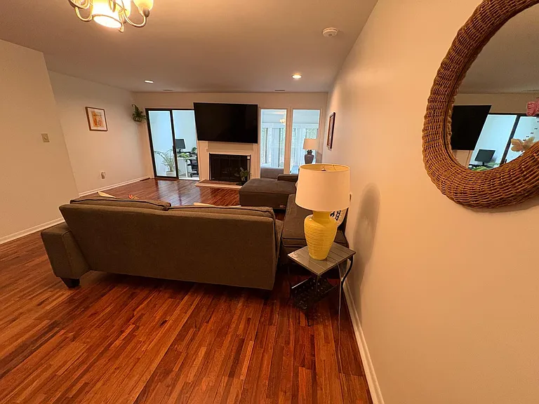 201 Estes Drive Ext #B — Photo 4