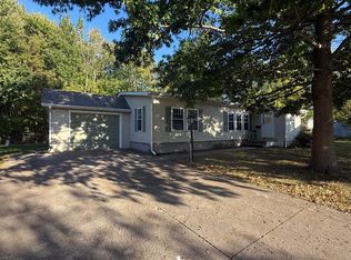 4519 S Park Ln, Erie, PA