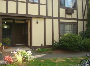 7 Eden Ct, Brookfield, CT 06804
