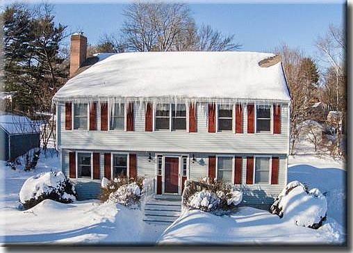 1st image of 33 Goldsmith Dr