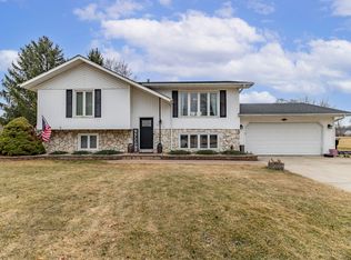 5309 W 153rd Pl, Lowell, IN 46356