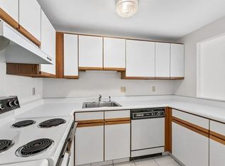 1 Watermill Pl, Arlington, MA 02476