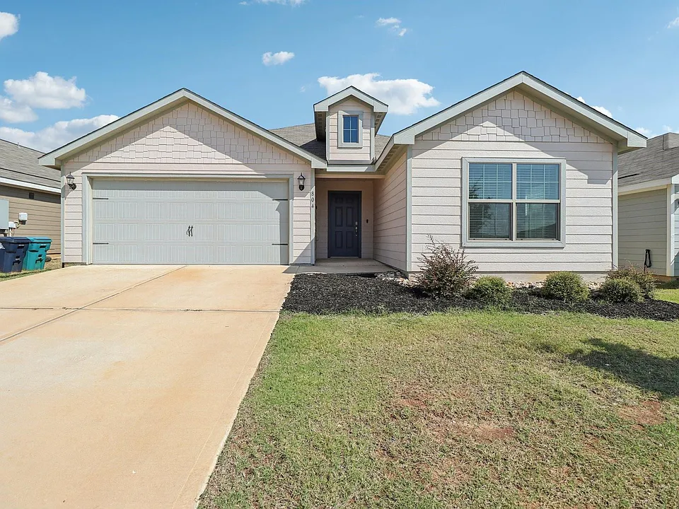 3909 Crown Ct