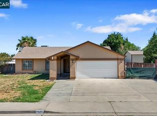 7521 Fox Rd, Hughson, CA 95326