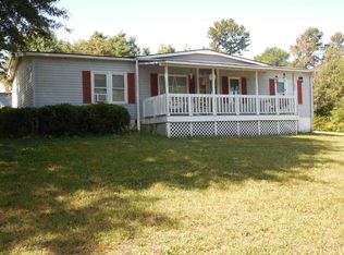 300 Earle Rd, Central, SC 29630